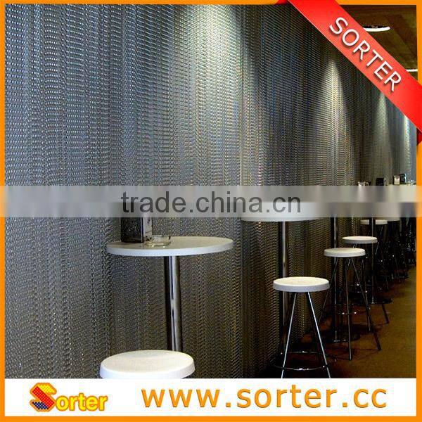 Sorter's Double Jack Chain, Fly Screen and Curtains Design