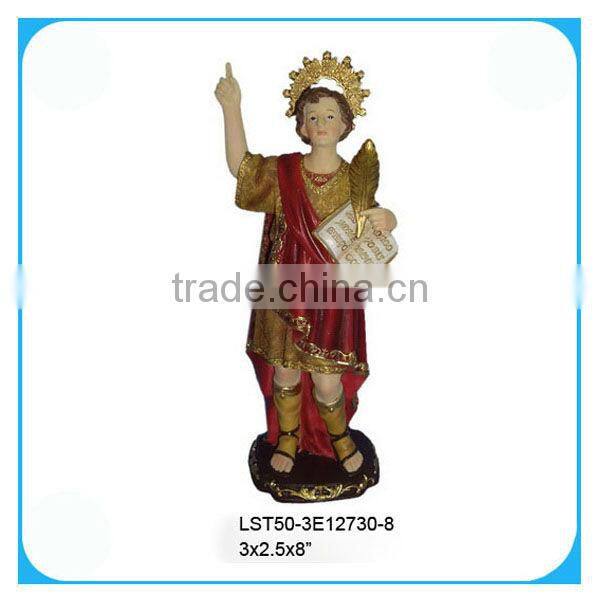 Polyresin religious madonna statue