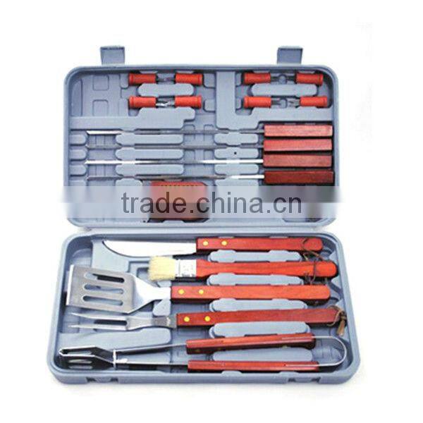 BQ-0002 18 pcs hard wood handle BBQ tool set
