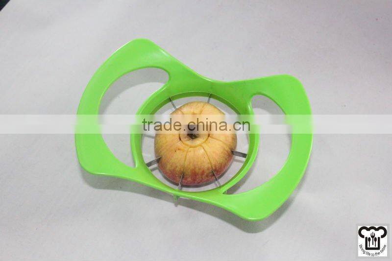 Colorful plastic apple cutter w/stainless steel blade