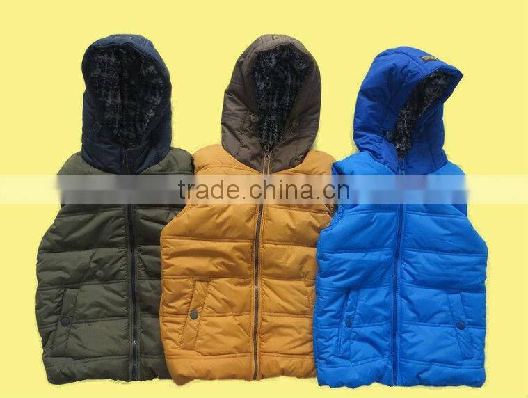 Boy basic padding vest with hood