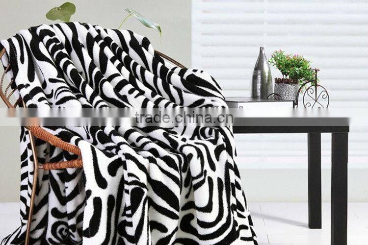 Jiande Fashionable Zebra-stripe Printed Warm Coral Fleece Blanket For Hotel&Home