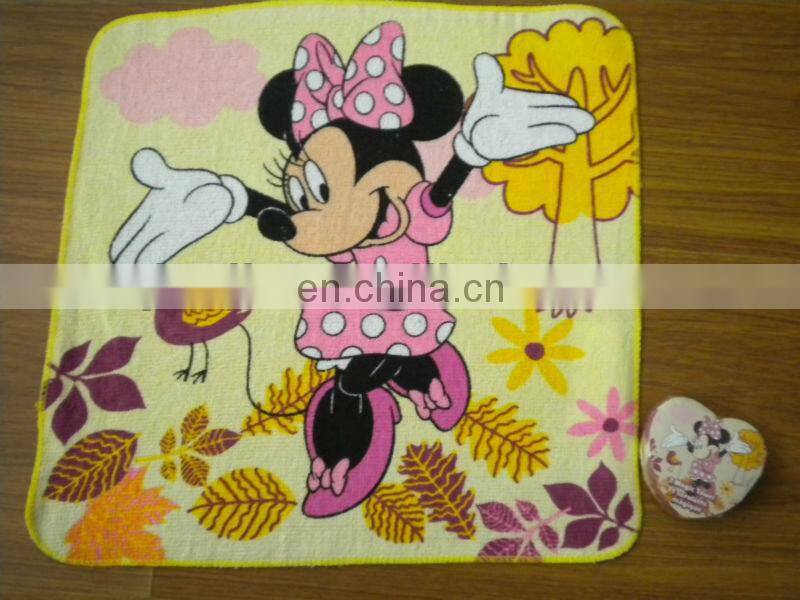 customized compressed magic towel 100% cotton towel fabric with printed Mickey mouse