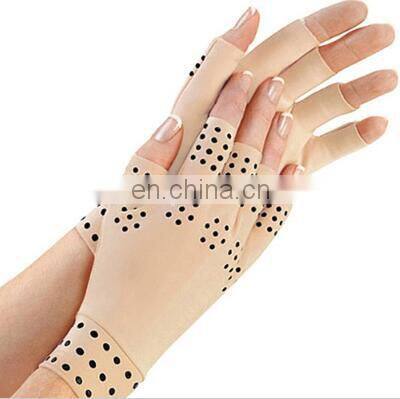 Magnetic Anti-Arthritis Therapy Magic Fingerless Palm Hand Massage Gloves