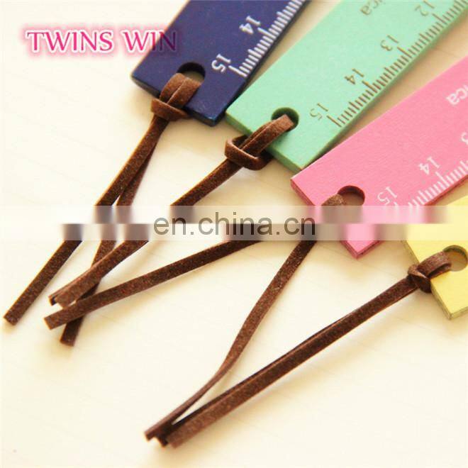 New Zealand 2018 new products office supplies and stationery promotion cute fancy animal shaped wooden ruler