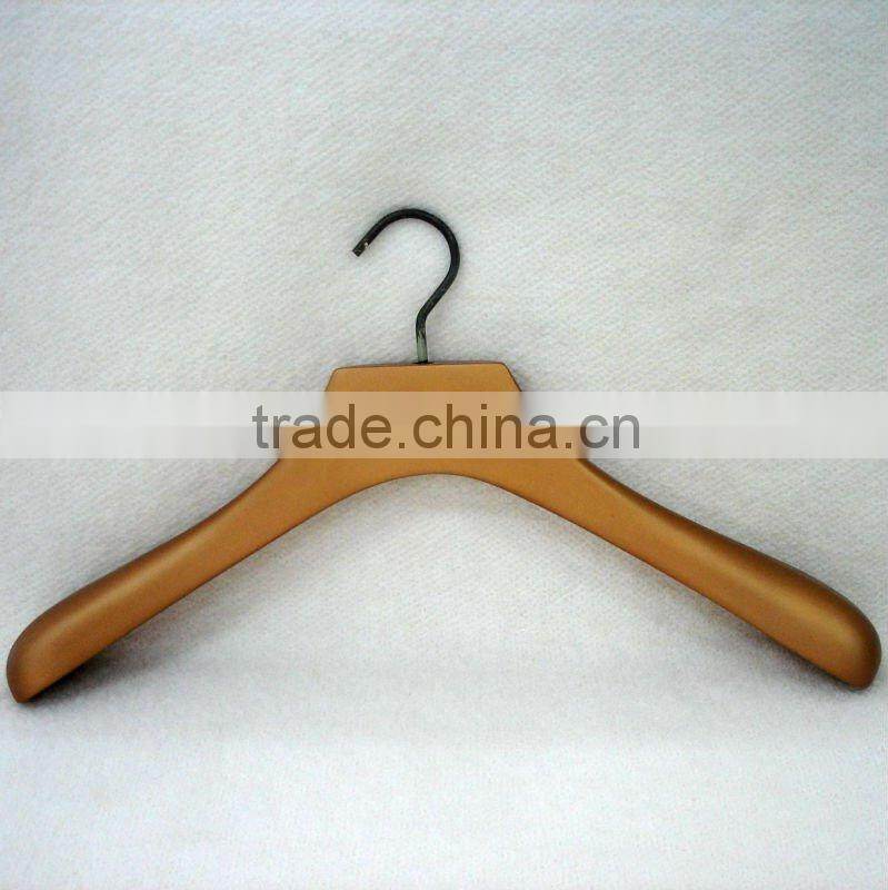 WD41 men wood coat hanger