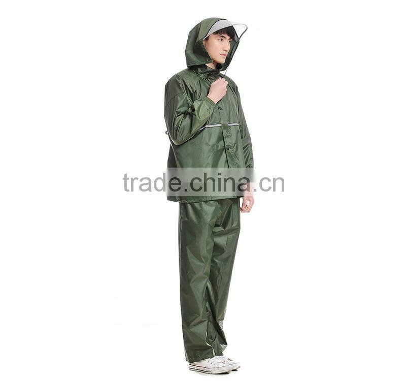 100% waterproof hood with a brim riding reflective raincoat