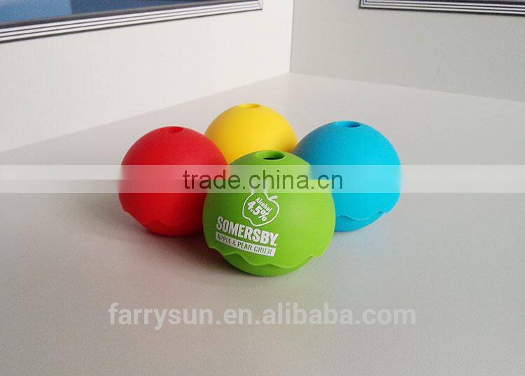 2015 Hot selling silicone ice maker