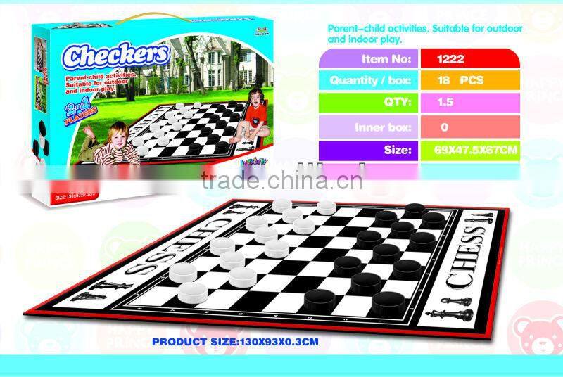 Plastic Chess with play mat