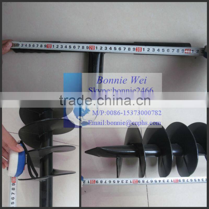 hand farm or garden scarifier