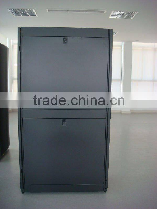 W-TEL 42U server network rack switch cabinet