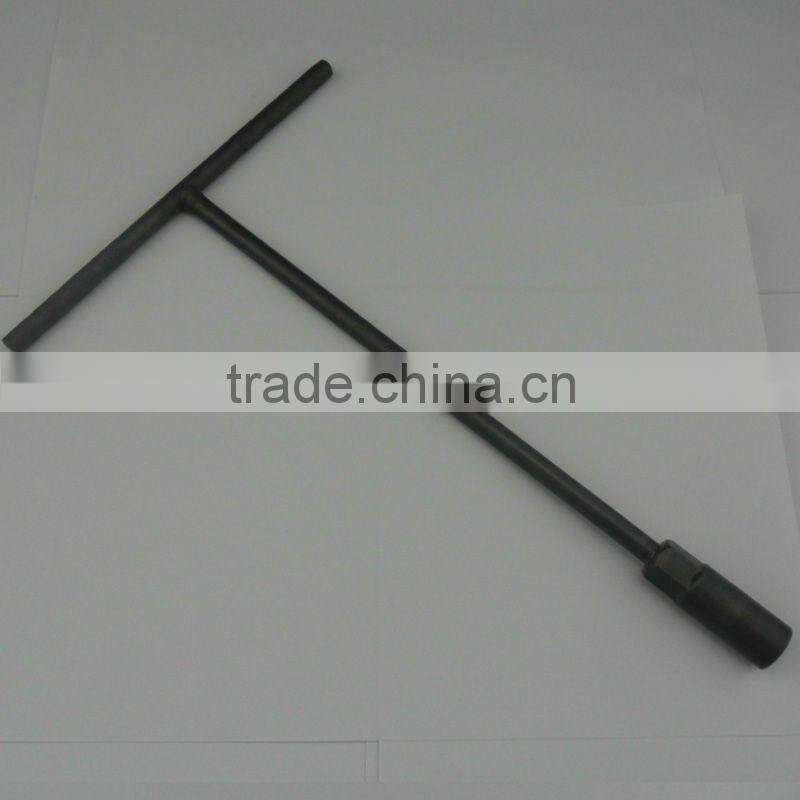 T type socket wrench