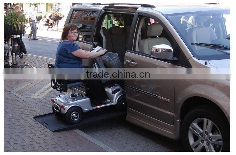 best gift for elderly mother and father go out/travel/shopping/walking mobility scooter come from China