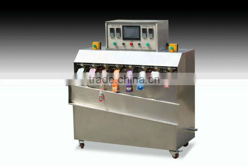 Plastic Sachet Filling And Sealing Machine