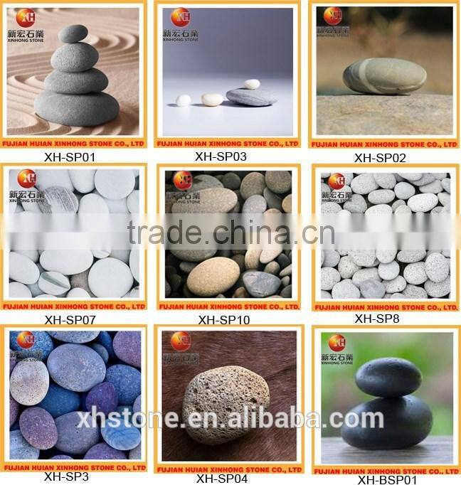 Gray and white natural pebble stone for vase pot