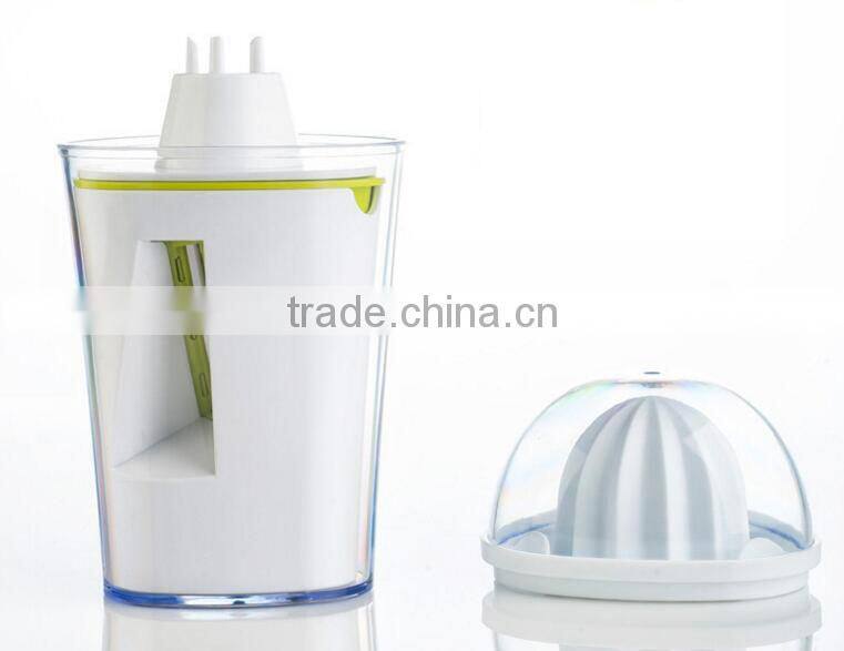 2 in 1 multifunctional plastic kitchen tools manual citrus juicer and spiral vegetable slicer grater