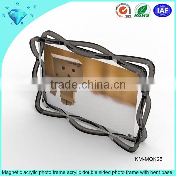 New design elegant L shape white acrylic cigarette display rack