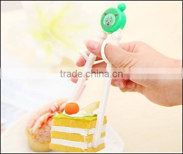 2015 hot sell cartoon food grade plastic chopsticks for kids supplier in China,foode grade plastic chopsticks supplier