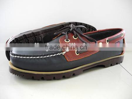 Handsewn Blucher Moccasin Construction deck shoes
