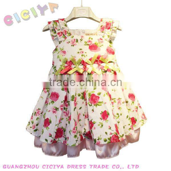 Sweet cotton girl's frock stock with flower printing