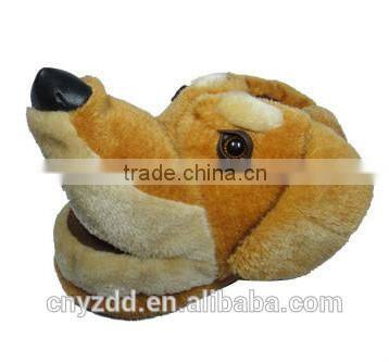 plush animal indoor slippers/plush slippers in various designs and sizes