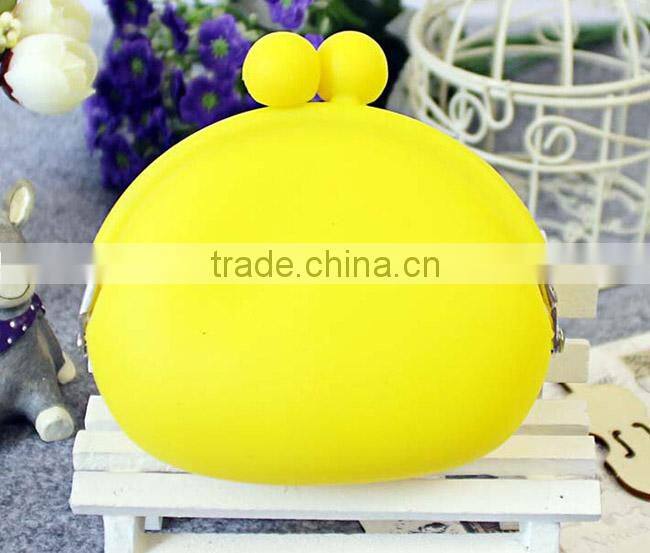 12years factory silicone minions coin purse/Yellow Minions purse factory price/cartoon characters purse