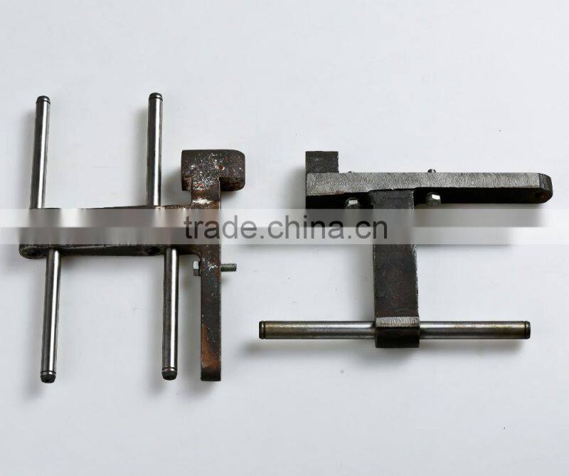 warp knitting spare parts knitting machine double guide bar hanger