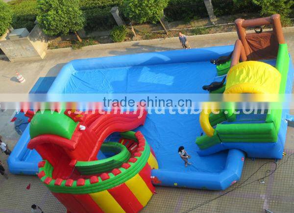 Tropical inflatable swimming pool
