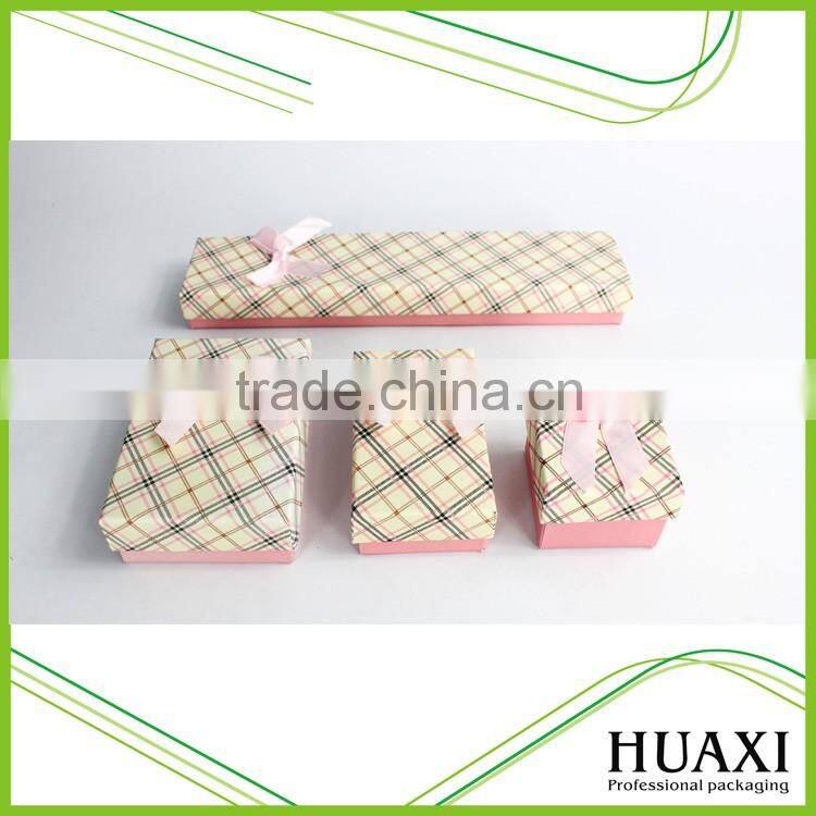 Custom Elegant Kraft Paper Jewelry Box Supplier