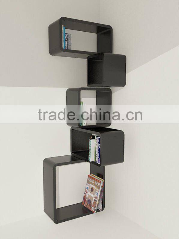 Design wall hanging cubes