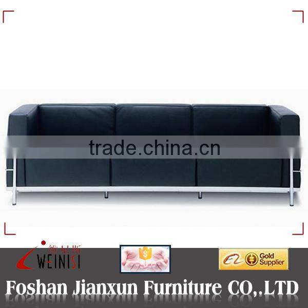 le corbusier lc2 sofa