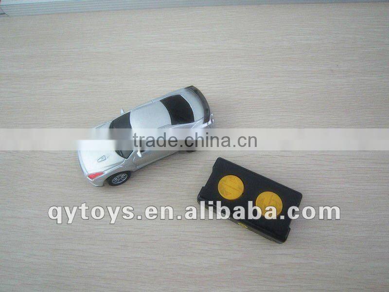 Inexpensive Mini 1:36 4 Channels IR Control Car children mini motor cars