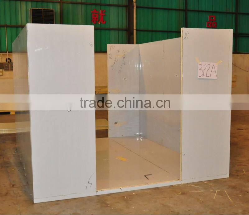 walk in freezer with sliding door