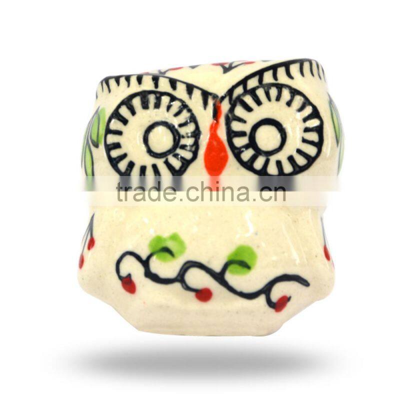 Ceramic Alaskan Black Flower White Knob
