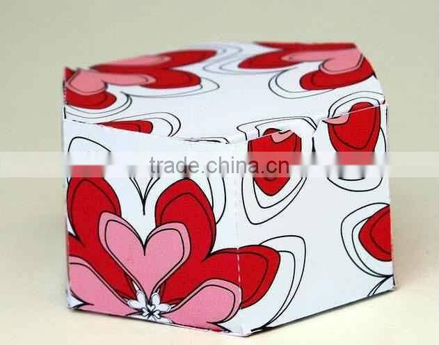 Newly designed art paper box for packing napkin