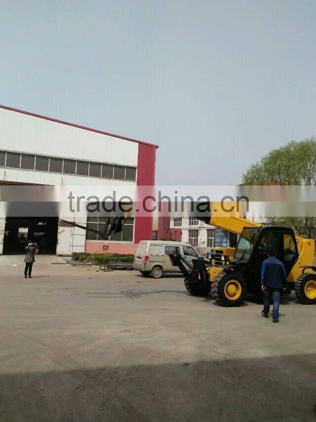 Crane Truck with Fork