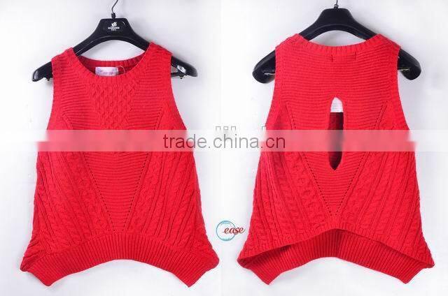 lady big buckle sweater