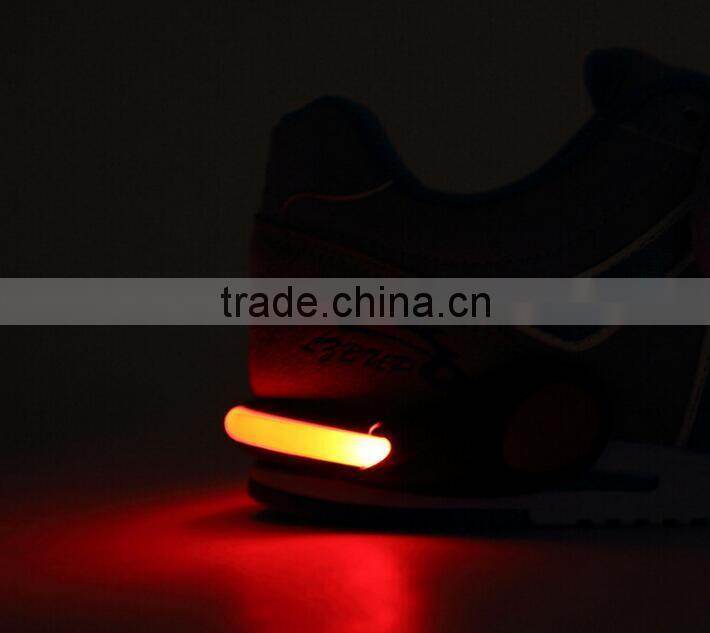 led flashing shoe clip light for shoe sole
