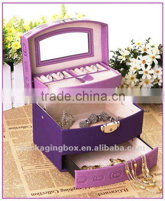 Custom wooden packaging case with window