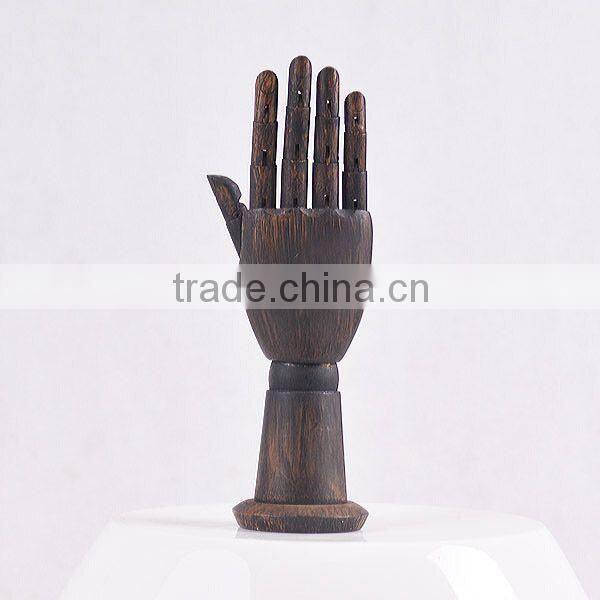 wood mannequin hand