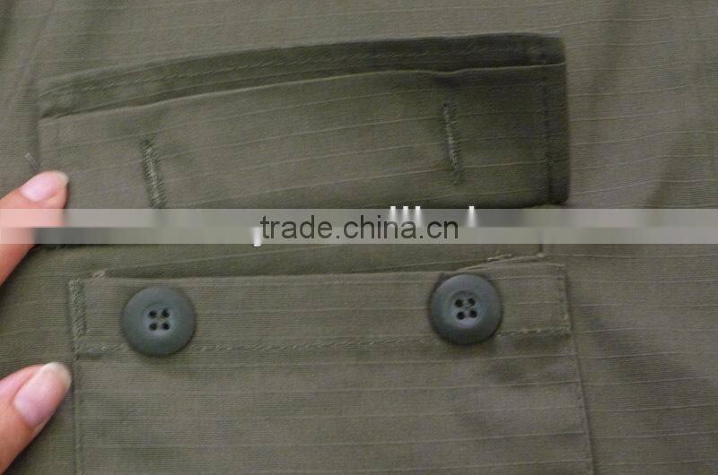 100% cotton Olive green tactical BDU uniform with button closure 4 front pockets and turn-down collar