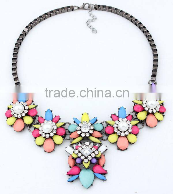 Multicolor Acrylic Pearl Flower Choker Collar Pendant Statement Necklace Women Fashion Necklaces for Women 2014