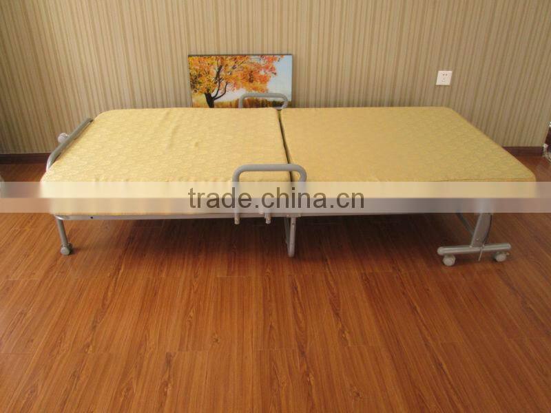 cheap fashionable beige yellow hotel metal folding bed