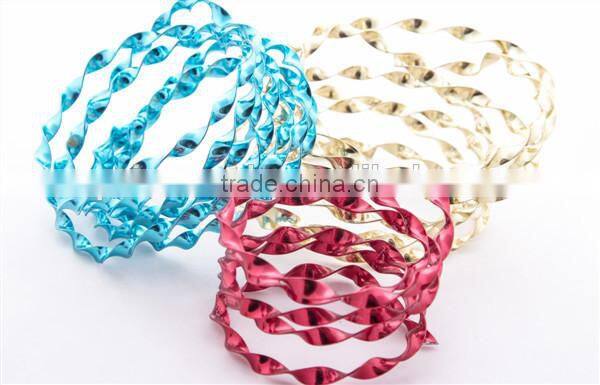 DIY craft twisted colored aluminum wire