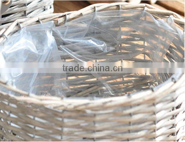 Custom willow garden flower basket with plastic liner
