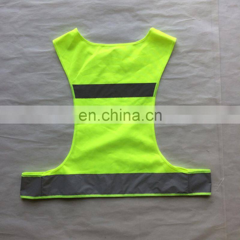 yellow mesh riding reflective runing vest