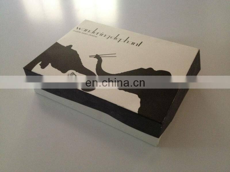 Factory directly !Promotional Customized lovely red paper box with gold stamp