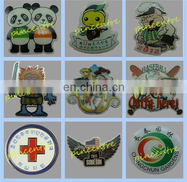 gold star shape metal lapel pin