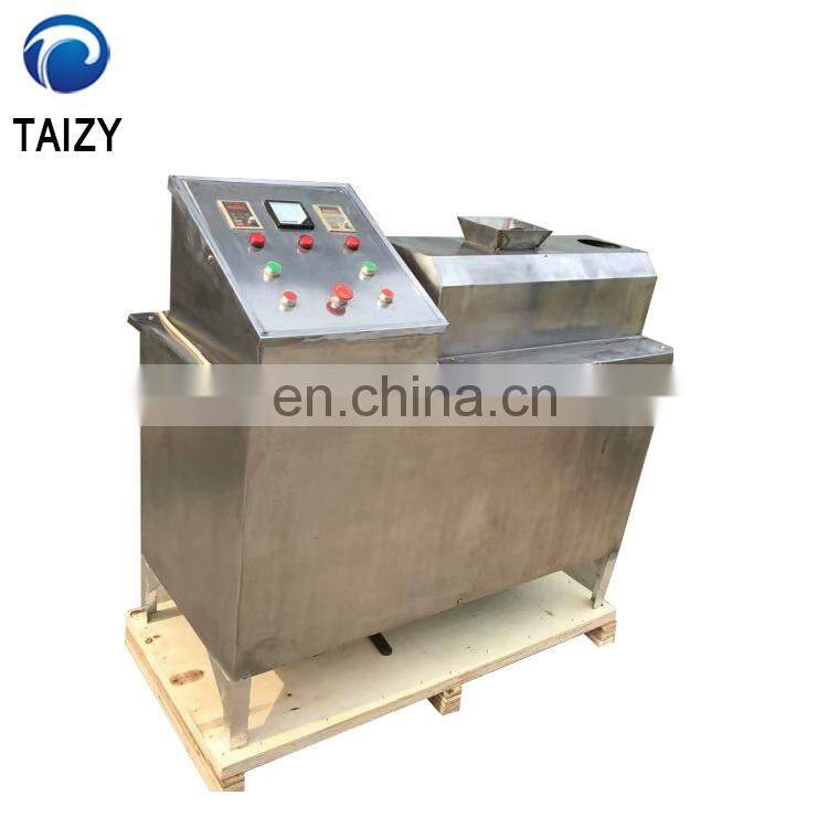 Colorful hollow pasta machine / Hollow noodles making machine / Noodles extruder machine