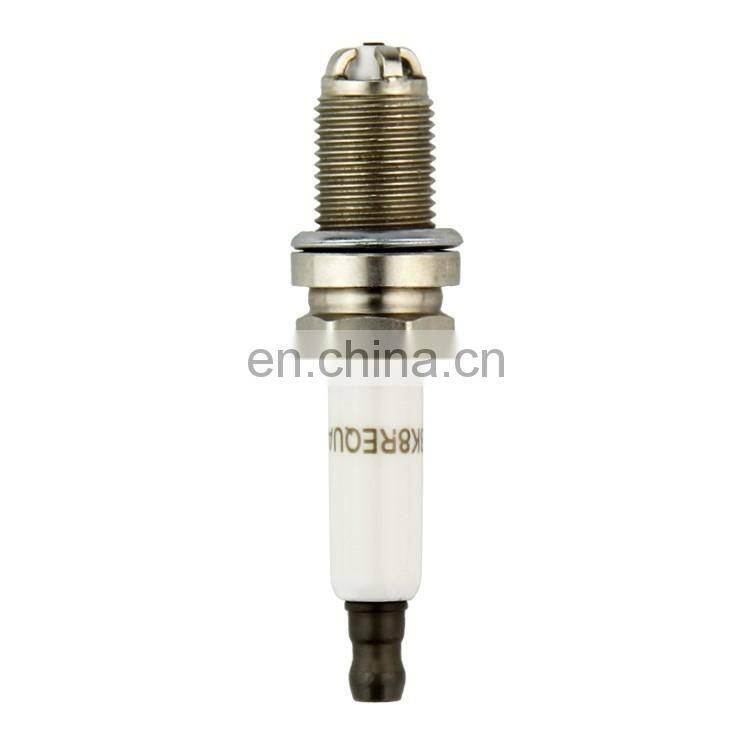 iridium spark plug 06H 905 604 spark for car Passat